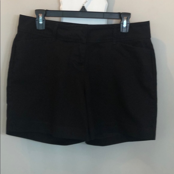 The Limited Pants - The Limited  Black Shorts Size 8